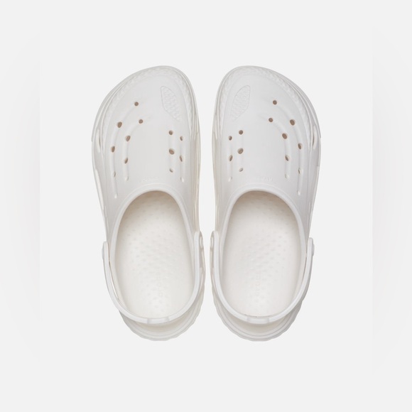 Crocs Off Grid Clog White | Size M7 W9 | Unisex - Picture 1 of 14
